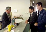 まちづくり市民会議が加茂市長に同一請求代表者証明書の交付申請