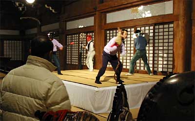 本番に向けて熱が入る本成寺の鬼踊りの練習