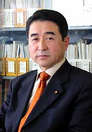 県議選出馬に目を輝かせる桜井甚一燕市議