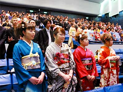 4ゴールデンウィークの最中に行われた加茂市成人式
