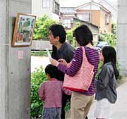 家族連れの見学も