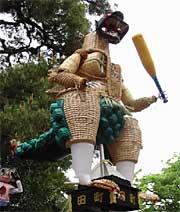 金賞の旧田町の「GO！GO！ゴジラ・不景気をかっとばせ」