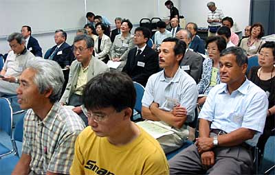 29日開かれた特定非営利活動法人環境NPO良環の環境大臣賞受賞を祝う会