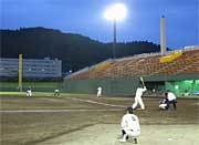 ナイターとなったAクラス決勝戦