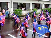 福寿園でよさこいソーランを披露