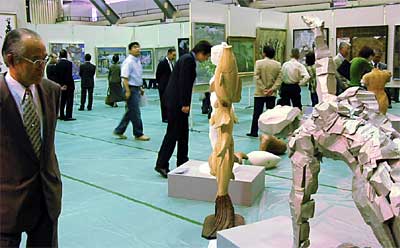 21日まで三条市厚生福祉会館で開かれている第58回県展三条展