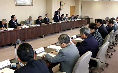 26日開かれた三条商工会議所の常議員会と臨時議員総会