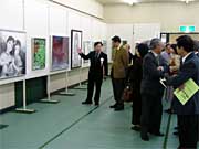 開場式後、さっそく作品を見学