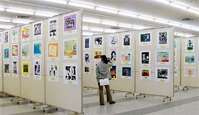 14、15日と三条市体育文化センターで三条市幼・小・中美術展