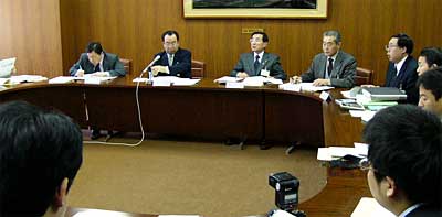 燕市が平成16年度当初予算案を発表