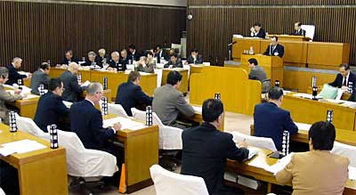 9日の燕市議会3月定例会初日