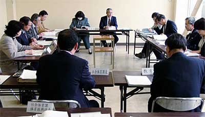 23日開かれた三条市スポーツ振興審議会の第2回会議