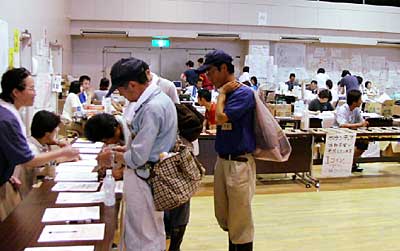 全国からのボランティアでにぎわう三条市災害ボランティアセンター