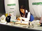 講師によるホビーの実演