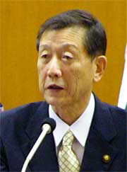 新市市長選出馬について話す高橋市長