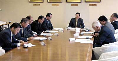 19日開かれた県央広域市町村圏協議会