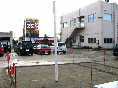 三条市消防本部の訓練場に設置された雪尺