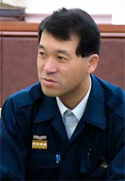 3市町村の合併にバックアップを約束する泉田知事