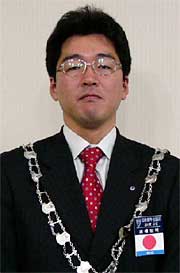 2005年度理事長に信任された高橋宏明さん