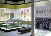 11日から3月6日まで三条市歴史民俗産業資料館で開かれている條陽美術会展後期展