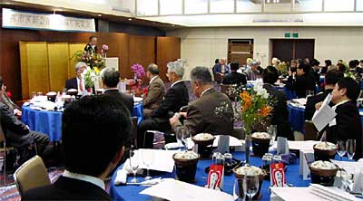 26日開かれた燕市医師会創立50周年祝賀会