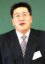 平成17年度代表幹事に決まった若林さん