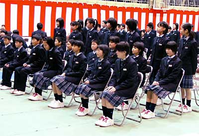 4月開校した県立燕中等教育学校の第1回入学式