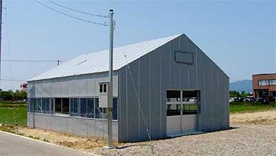 7日、オープンする燕市東太田地内の常設地元農産物直売所「よりな~れ燕いち」