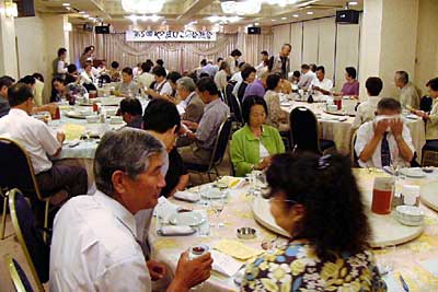 25日開かれた三条小昭和26年度卒業生でつくるやまびこの会の第5回総会