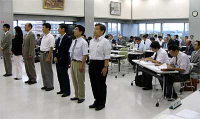 1日行われた(財)内田エネルギー科学振興財団の助成金交付式