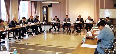 4日開かれた燕市民祭協賛会役員会