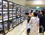 会場に展示した水害写真