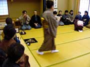 青齢会による和室の茶席