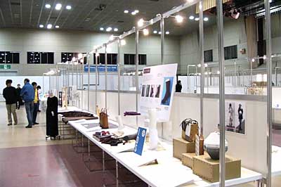 19日行われた「IDSデザインコンペティション2006」の審査会場