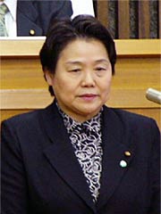 昨年3月25日、旧燕市議会副議長に就任したときの斉藤市議