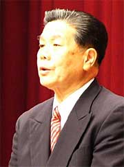 支援を求める小林氏