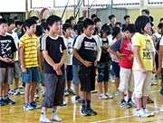 日焼けの色も浅い裏館小児童