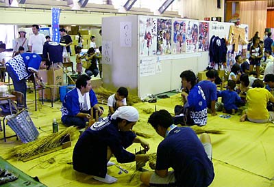 27日開かれた三条エコノミークラブの「エコノミー・クラフト・スクール～伝えよう三条のDNA」