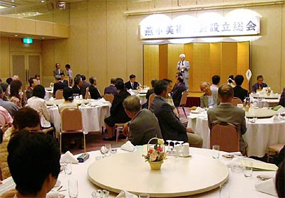 9日開かれた燕市美術協会設立総会