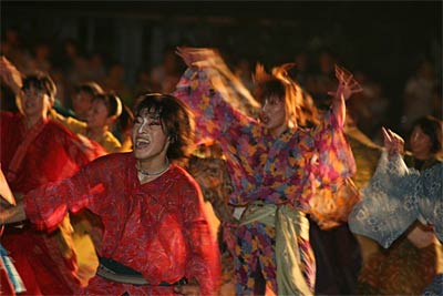 平成18年度燕市夏まつりフォトコンテスト最優秀賞、早川さんの『乱舞~若い力』