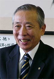 出馬の決意を語る山井氏