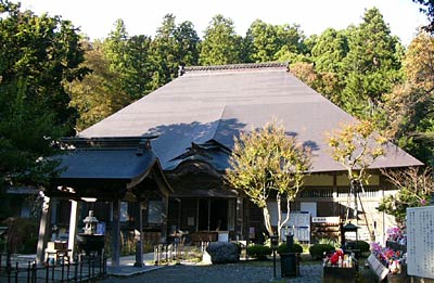 3日、柴燈大護摩が行われる国上寺講堂