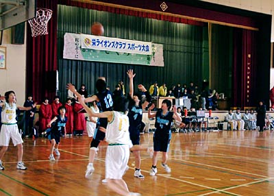 24、25の2日間で開かれた第6回栄ライオンズ杯しらさぎバスケットボール大会