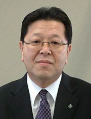 総合政策部主幹に異動の高柳長一郎栄サービスセンター長