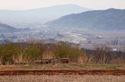 開発畑(ソバの栽培地)から三条市街地方向