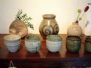 展示販売している竹内さんの作品
