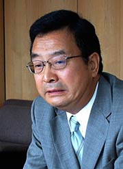 企業誘致に対する考えを話す村瀬さん