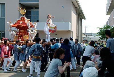 7日行われた飛燕夏まつりのPRイベント、特別養護老人ホーム白ふじの里で