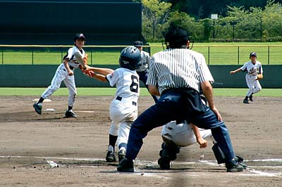 4、5の2日間、三条市民球場で開かれた第13回県央地域選抜少年野球大会