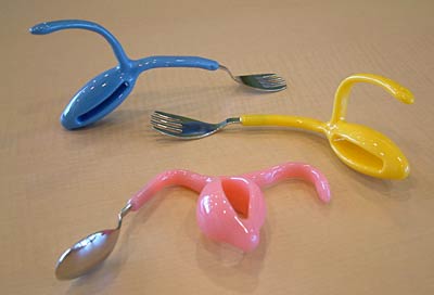 経産省の第1回キッズデザイン賞で商品デザイン部門賞を受賞した(株)コラボのカトラリー「ウィル・スリー(WILL・3)」